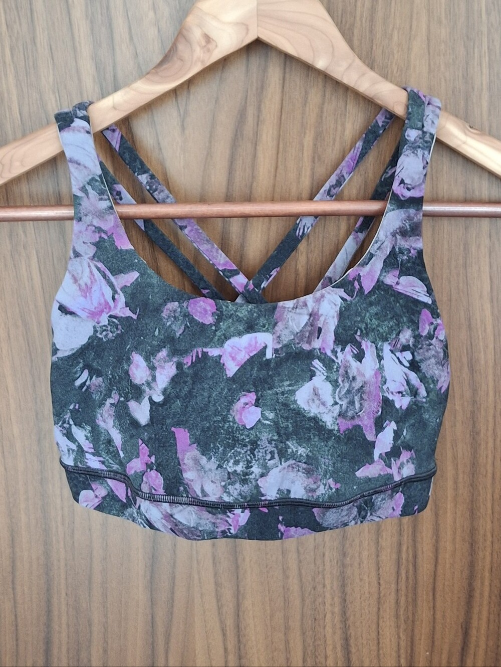 Lululemon Energy Bra *Medium Support, B–D Cup SZ 6